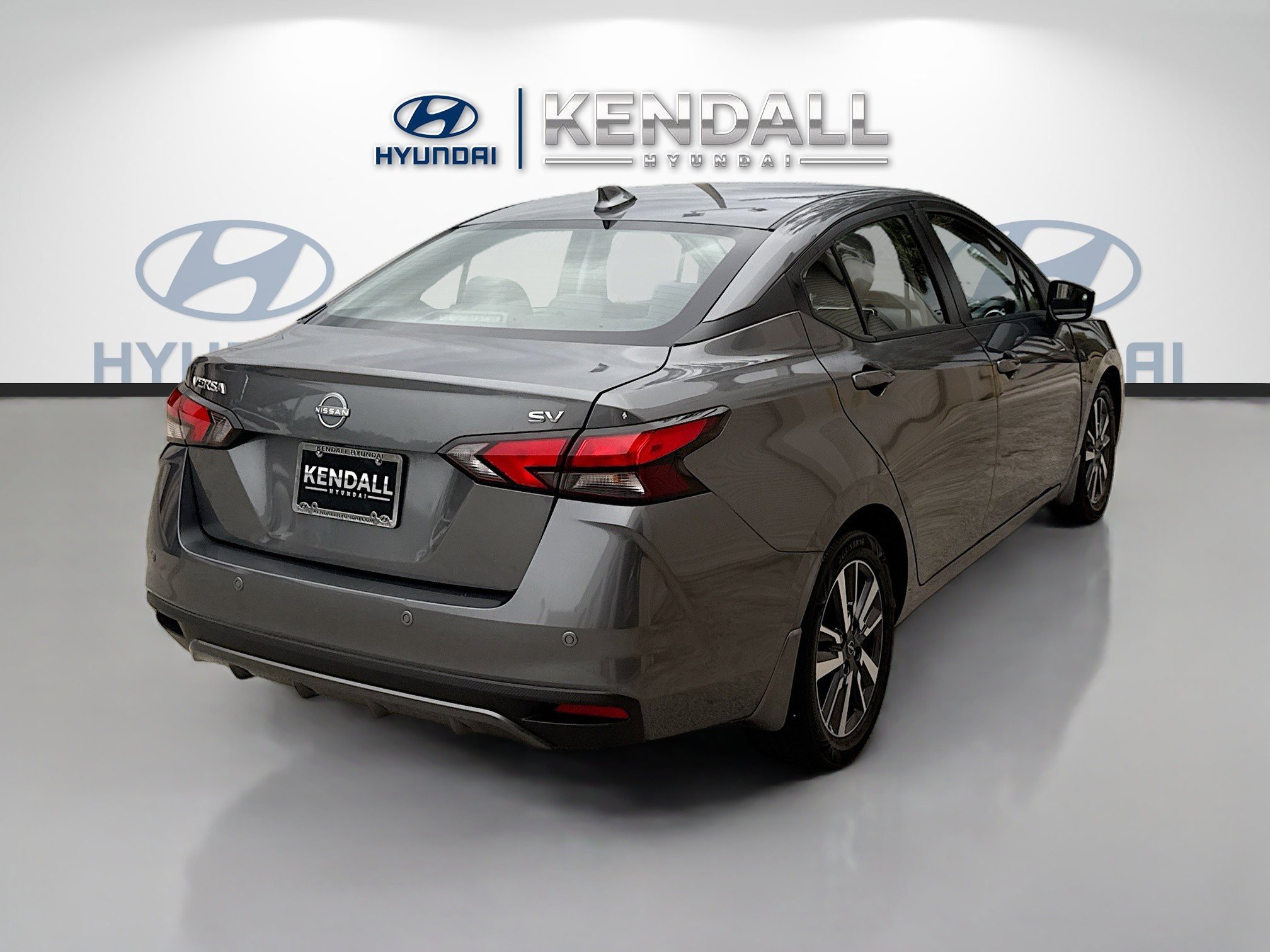 Used 2023 Nissan Versa SV w/ Trunk Package image 6