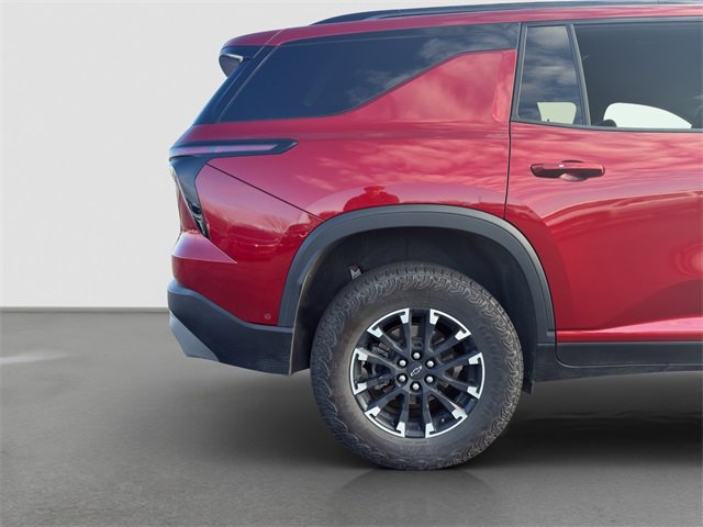 Used 2024 Chevrolet Traverse Z71 w/ Enhanced Driving Package image 23