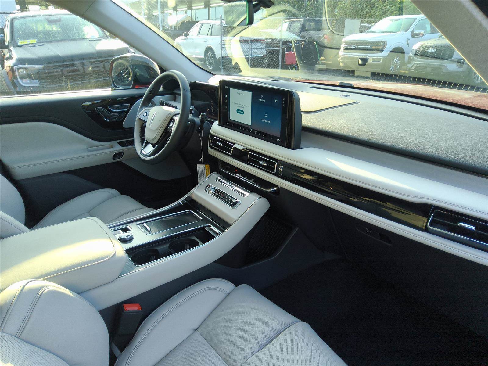 New 2026 Lincoln Aviator Reserve AWD/4WD image 32