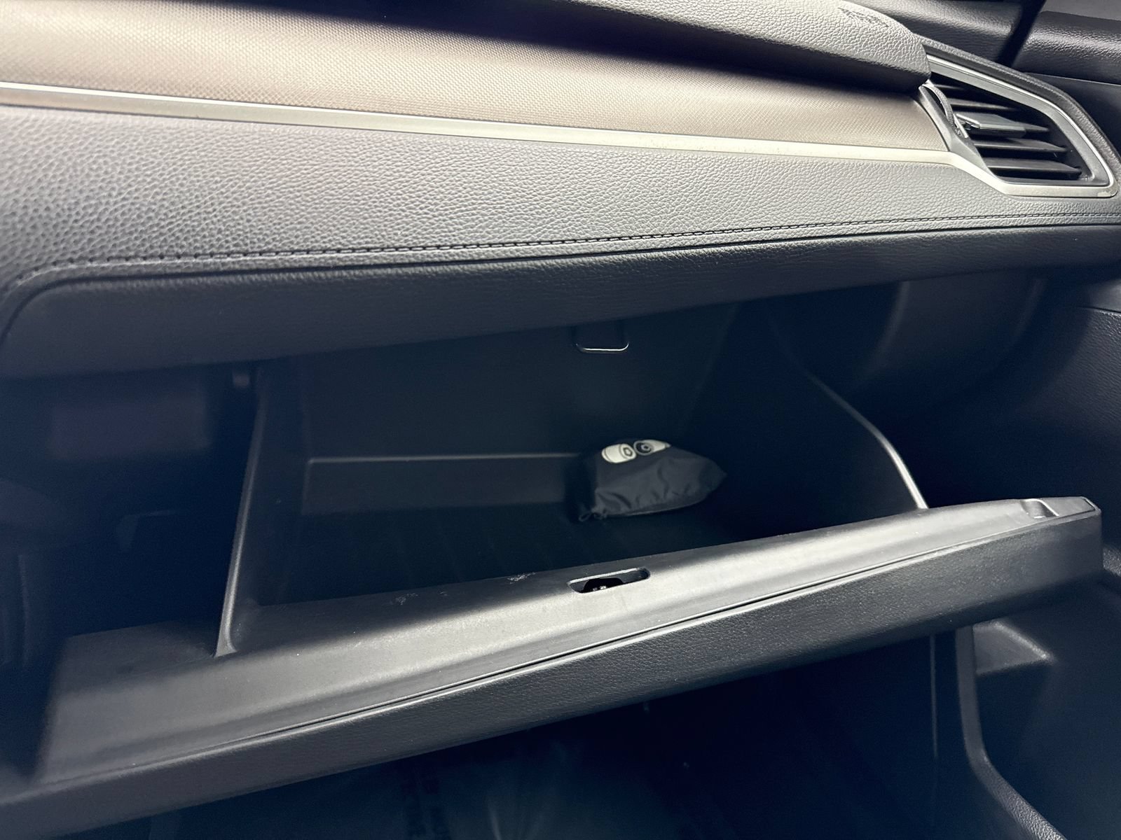 Used 2019 Honda Civic LX image 31