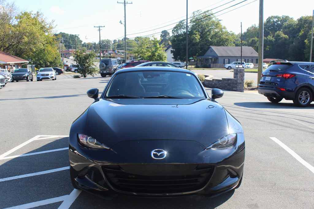 Used 2020 MAZDA MX-5 Miata RF Grand Touring RWD image 2