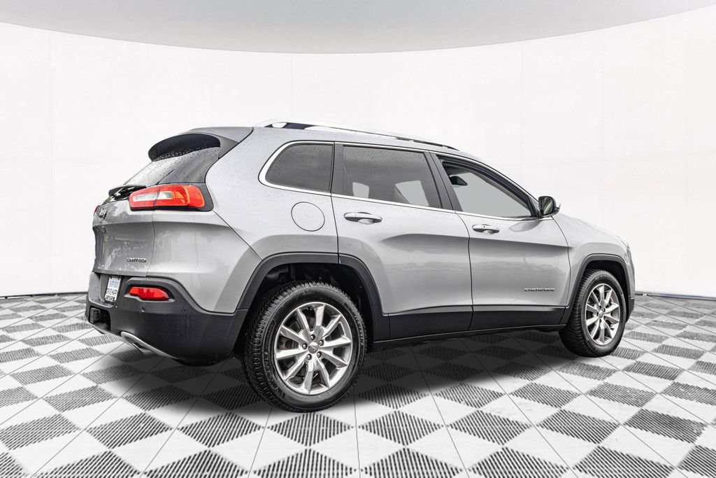Used 2014 Jeep Cherokee Limited w/ Technology Group AWD/4WD image 10
