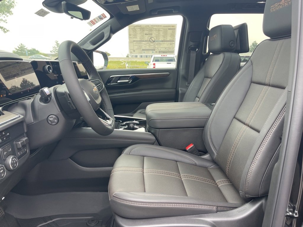 New 2025 Chevrolet Tahoe High Country image 23