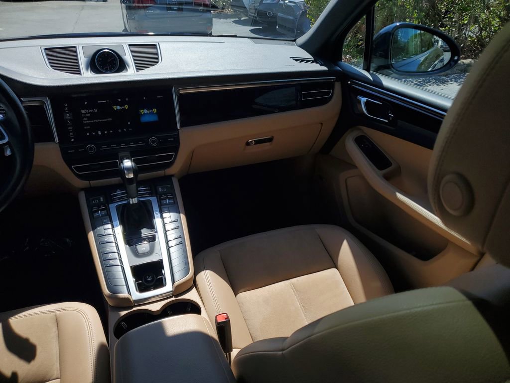 Used 2021 Porsche Macan image 15