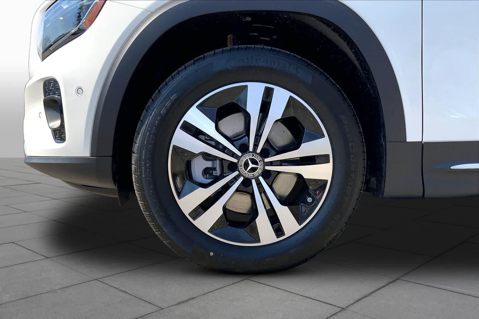 New 2026 Mercedes-Benz GLB 250 4MATIC image 15