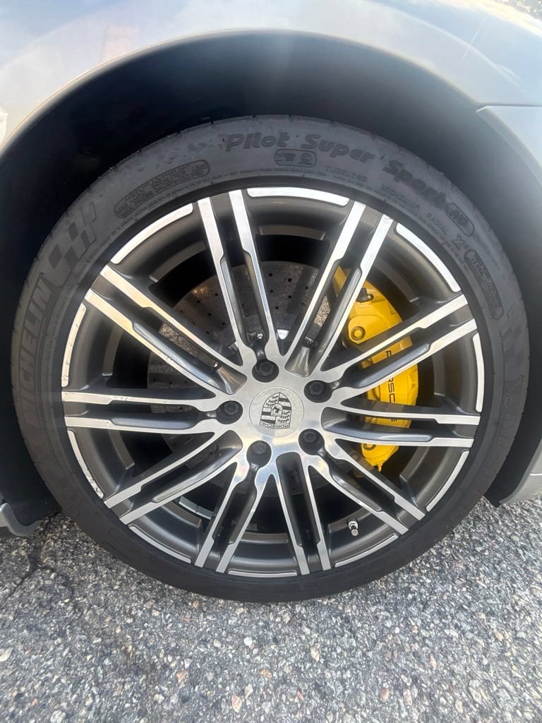 Used 2015 Porsche Panamera AWD/4WD image 60