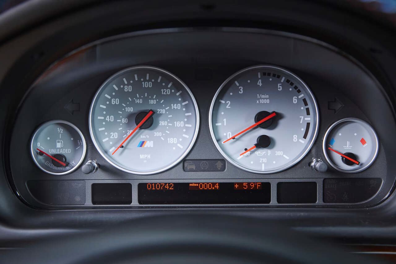 Used 2003 BMW M5 RWD image 60