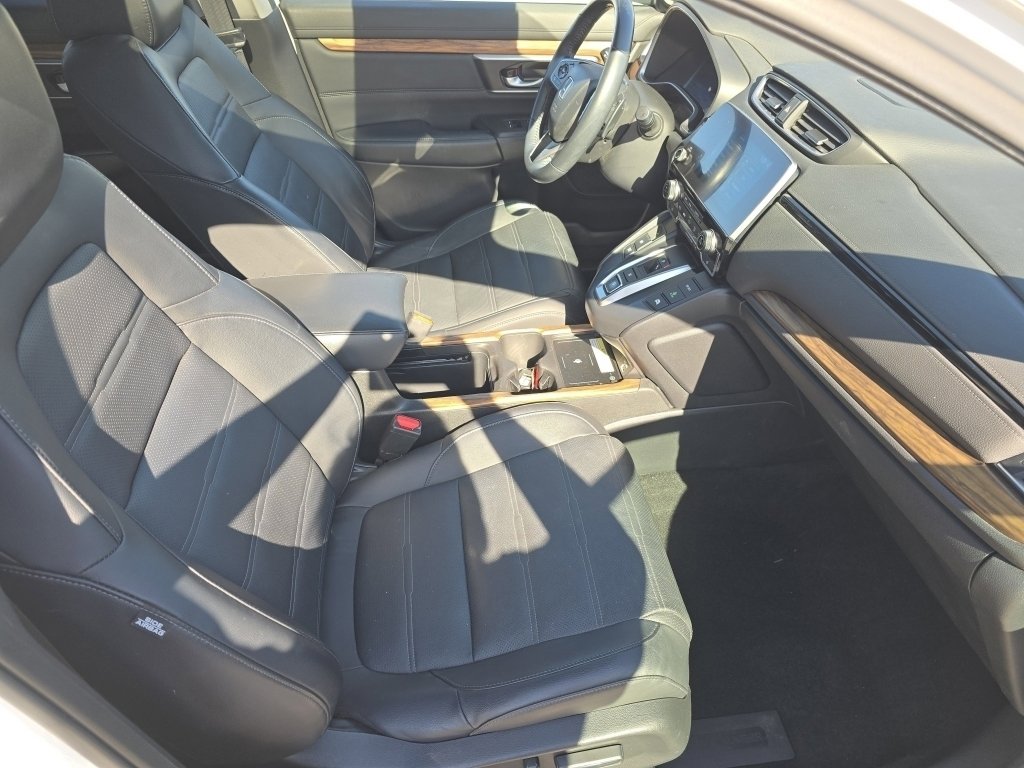 Used 2021 Honda CR-V Touring image 29