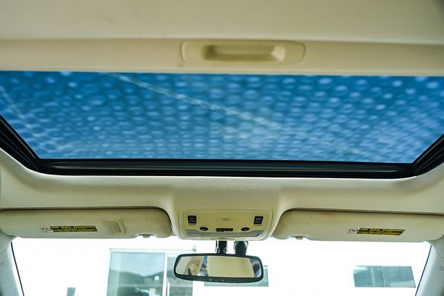 Used 2013 Lexus ES 350 w/ Premium Pkg image 17