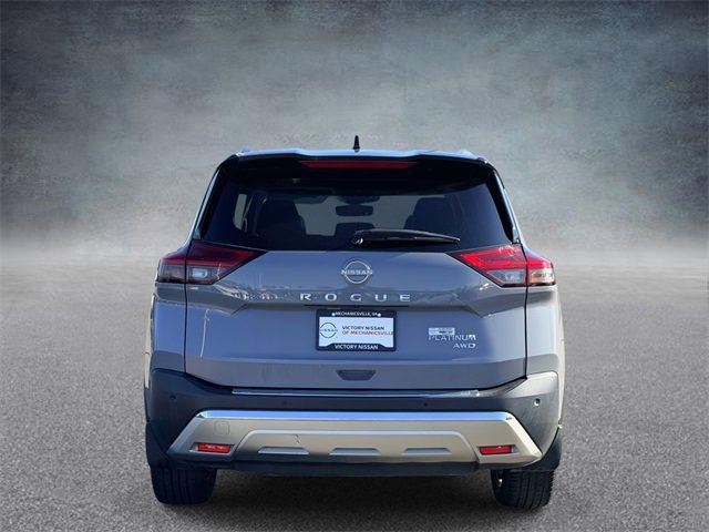 Used 2022 Nissan Rogue Platinum w/ Head-Up Display Package image 3