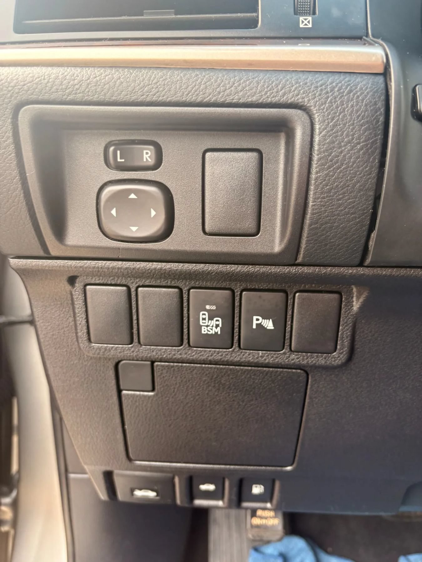 Used 2015 Lexus ES 350 w/ Luxury Package FWD image 19