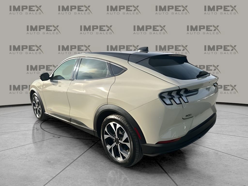 Used 2025 Ford Mustang Mach-E Select image 3