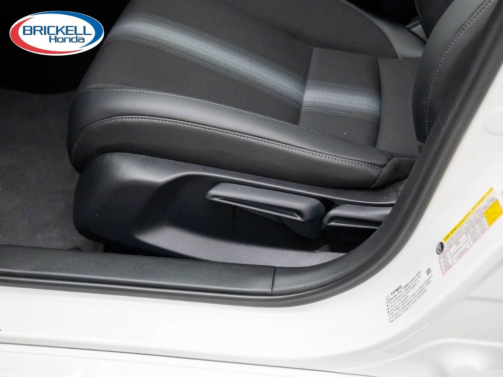Used 2024 Honda Civic Sport image 11