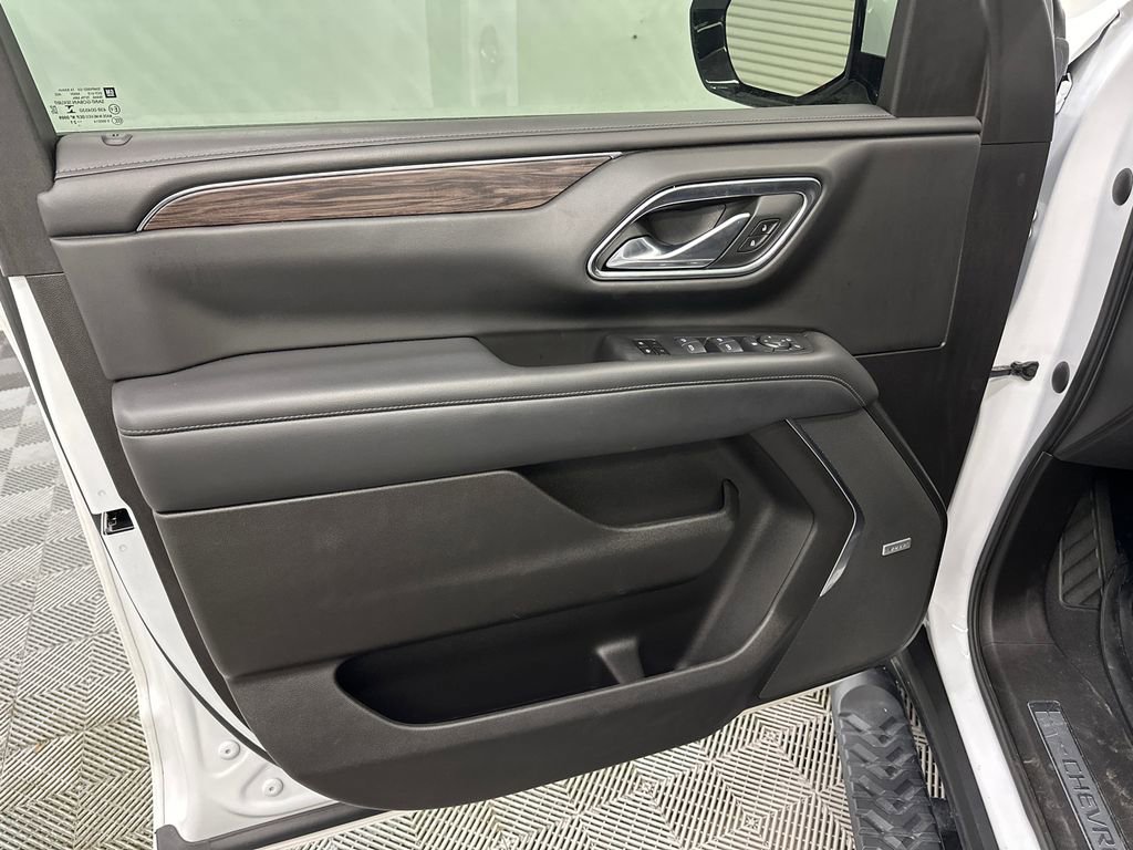 Used 2021 Chevrolet Tahoe Z71 image 11