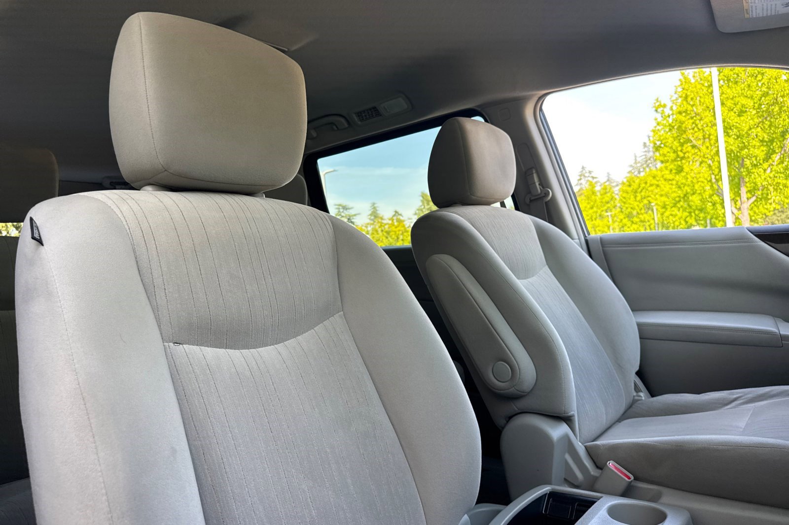 Used 2012 Nissan Quest SV FWD image 30