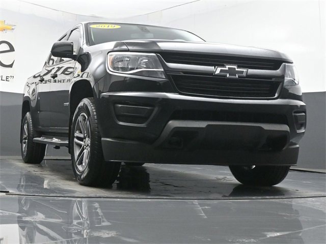 Used 2019 Chevrolet Colorado W/T w/ Custom Special Edition image 3