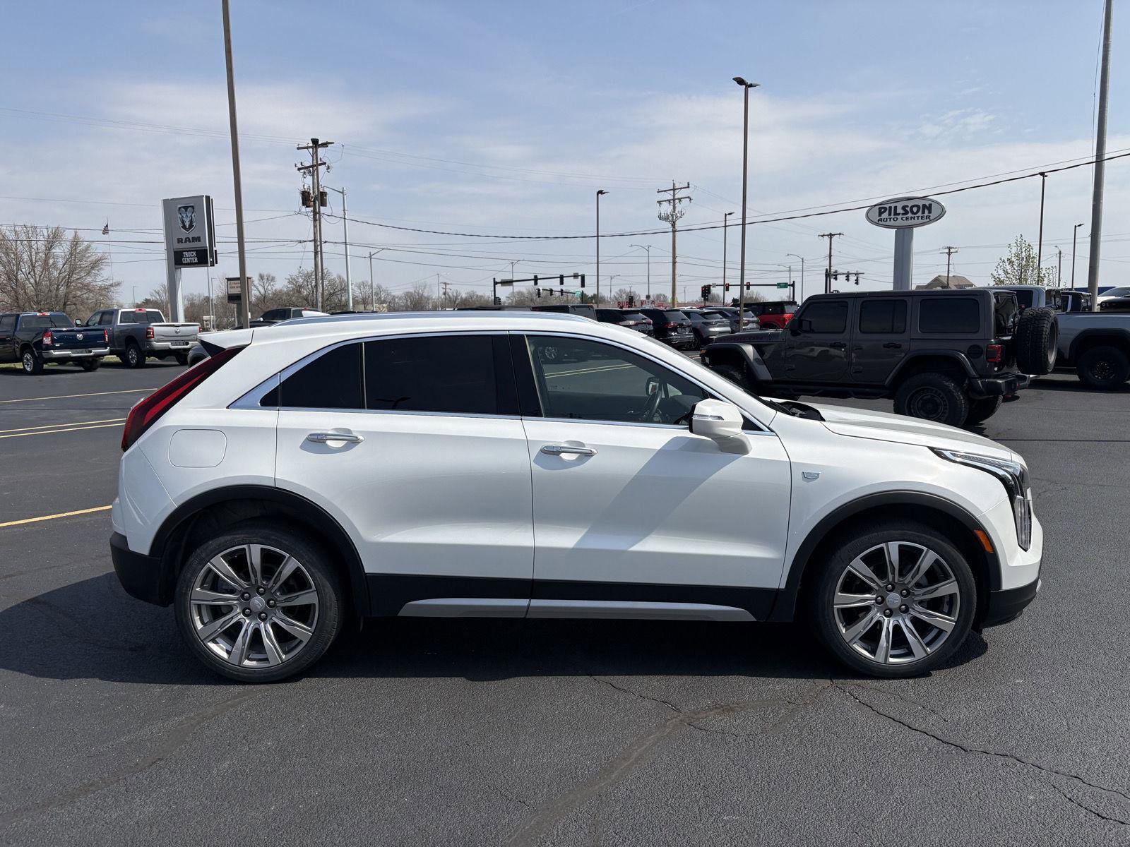 Used 2023 Cadillac XT4 Premium Luxury w/ Cold Weather Package image 27