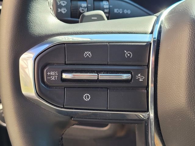 Used 2025 GMC Yukon Denali image 15