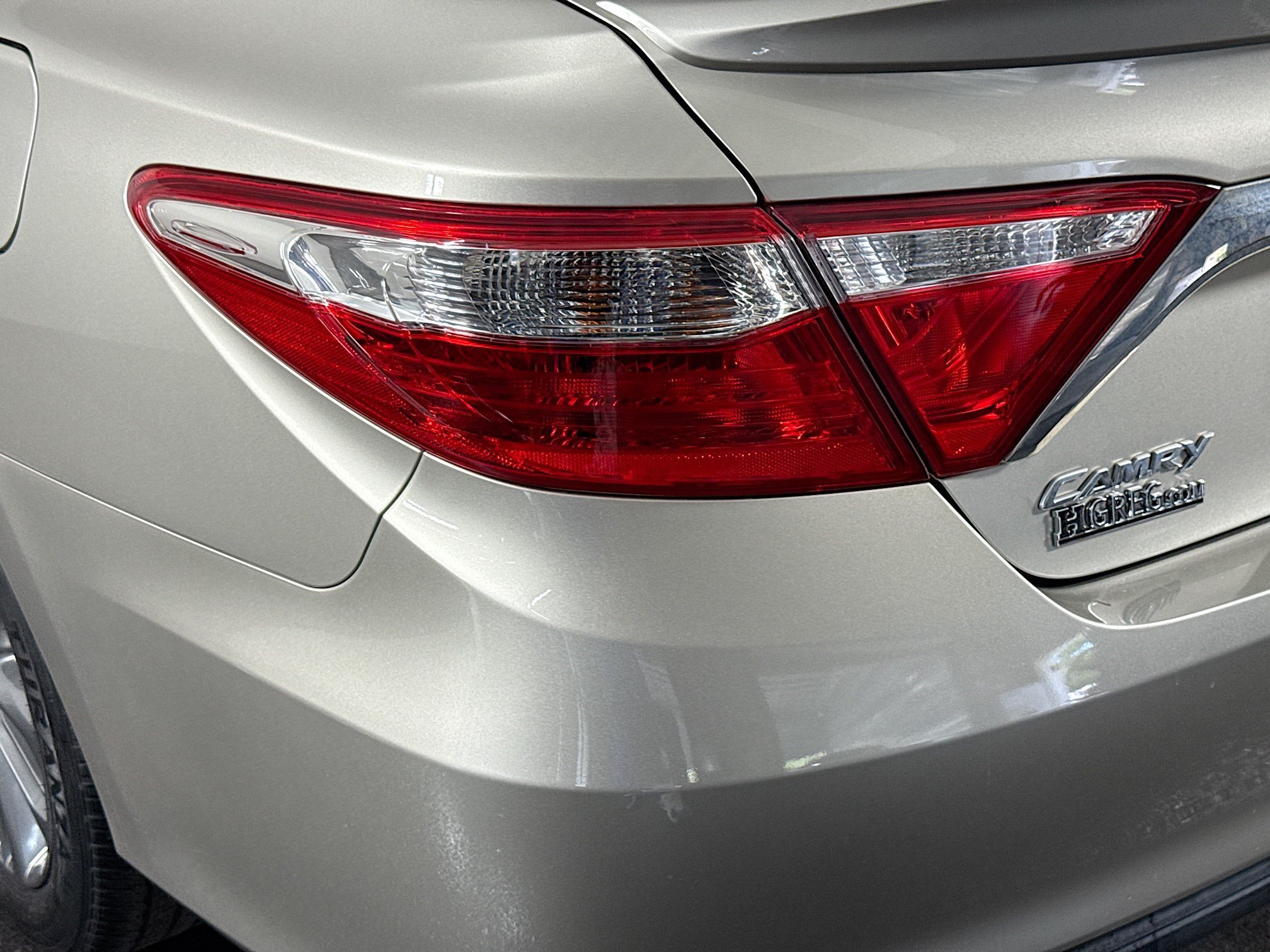 Used 2017 Toyota Camry SE FWD image 35