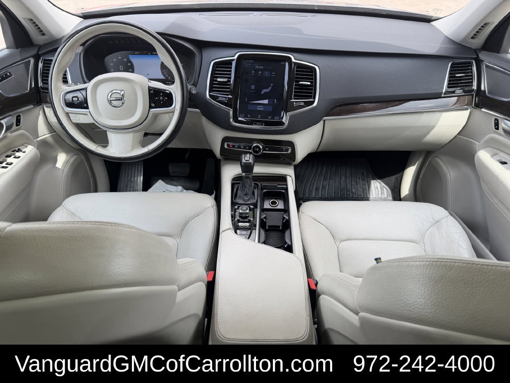 Used 2018 Volvo XC90 T5 Momentum w/ Convenience Package FWD image 10