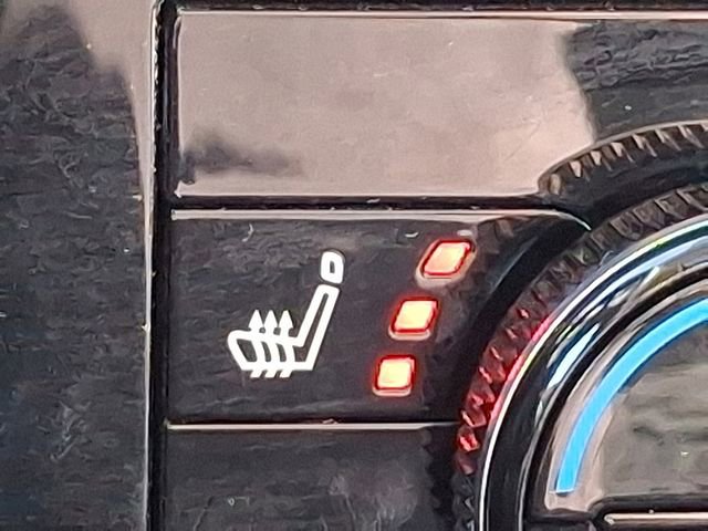 Used 2021 Nissan Rogue SV w/ Premium Package image 26