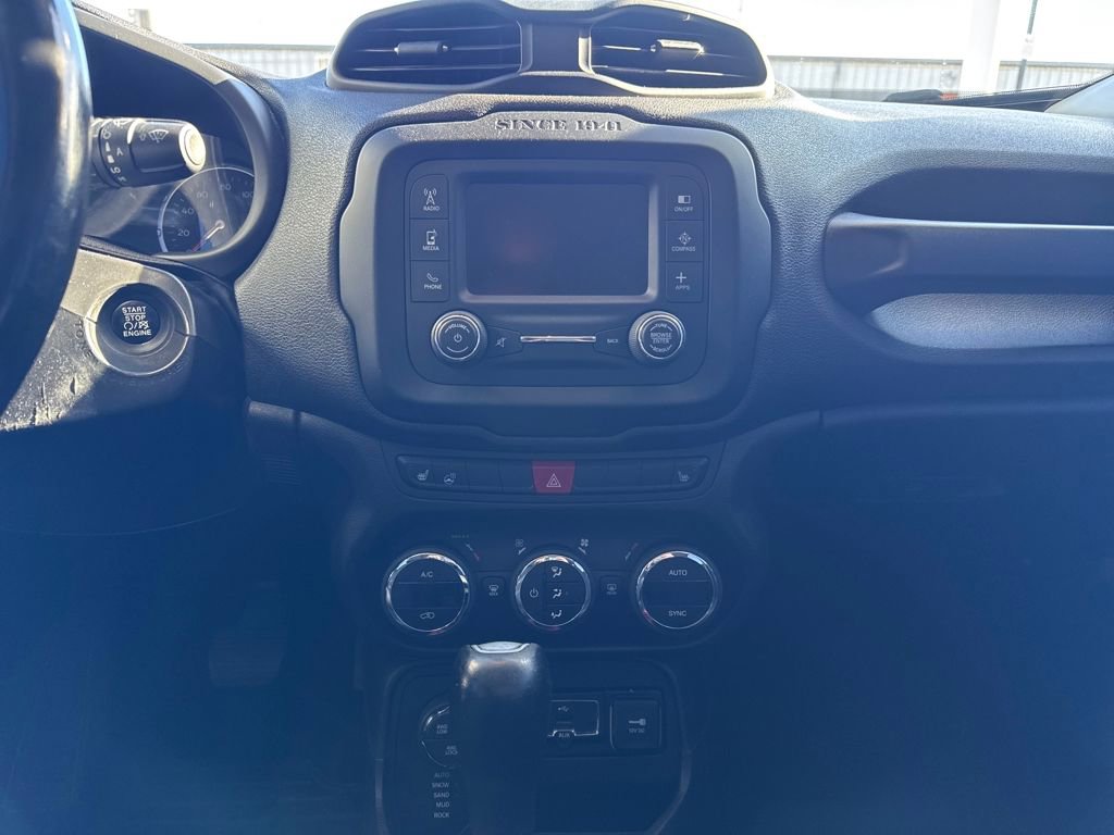 Used 2017 Jeep Renegade Trailhawk w/ Popular Equipment Group image 20