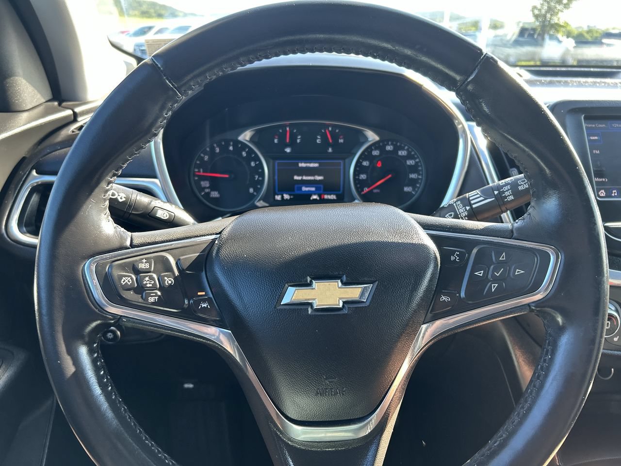 Used 2020 Chevrolet Equinox LT AWD/4WD image 26