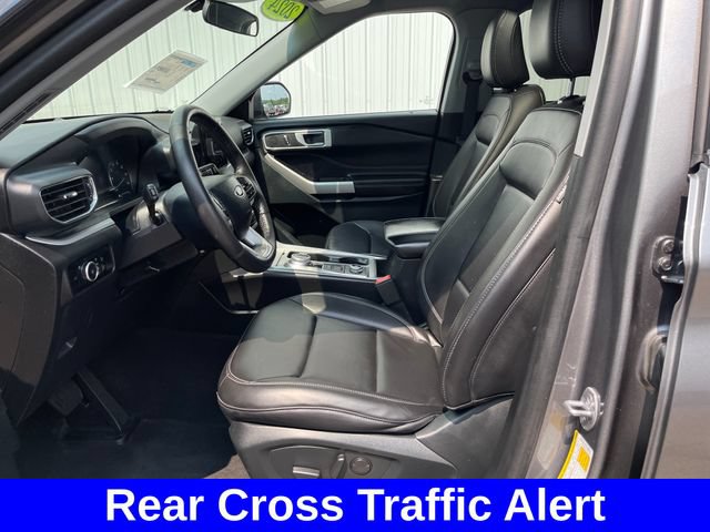 Used 2024 Ford Explorer XLT w/ Equipment Group 202A AWD/4WD image 9