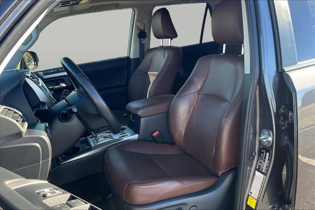 Used 2023 Toyota 4Runner Limited image 21