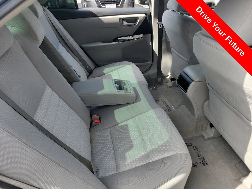 Used 2017 Toyota Camry LE FWD image 20
