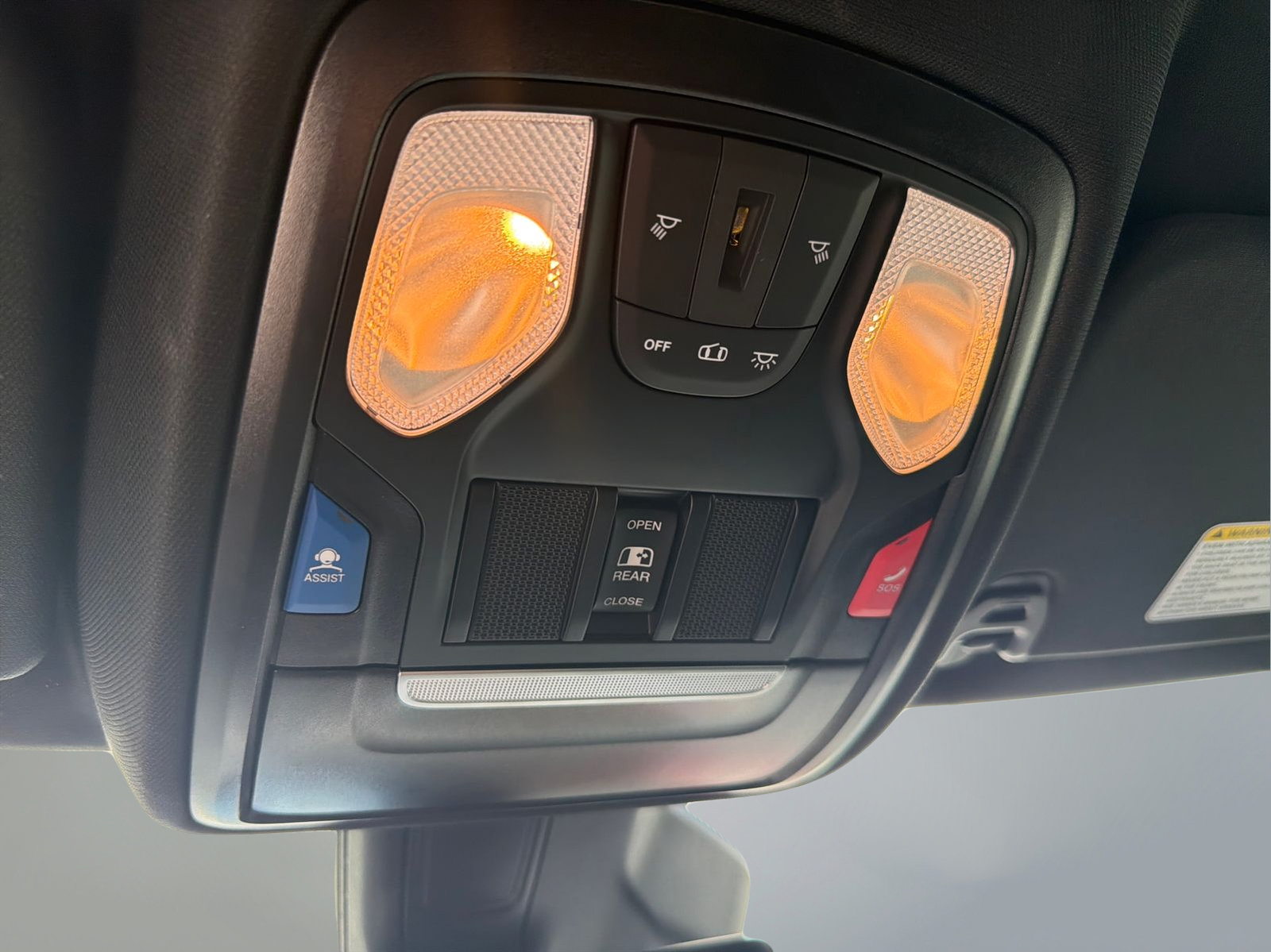 Used 2025 RAM 1500 Big Horn RWD image 24