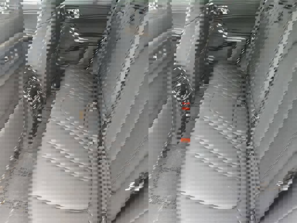 Used 2022 BMW X5 sDrive40i w/ Premium Package image 12