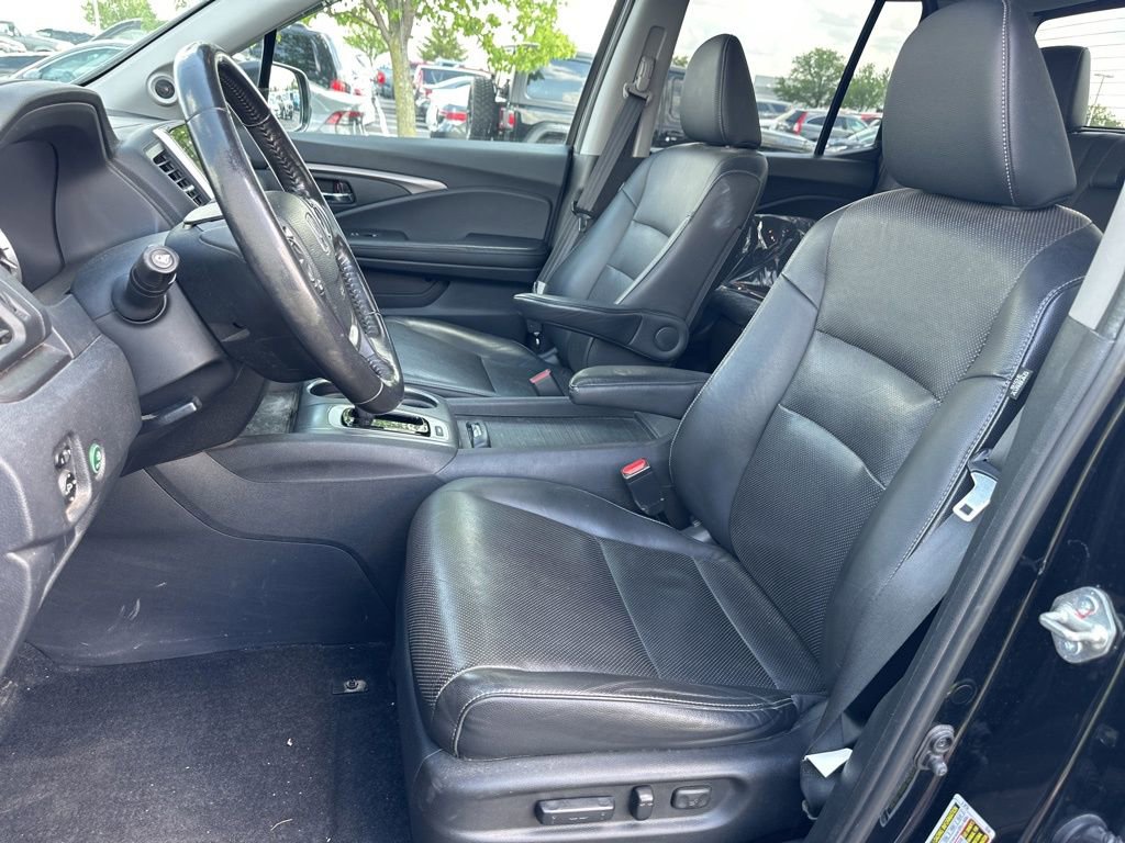 Used 2019 Honda Ridgeline RTL-T image 16