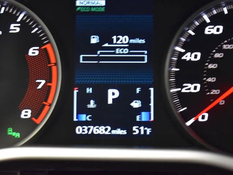 Used 2024 Mitsubishi Eclipse Cross SE image 28