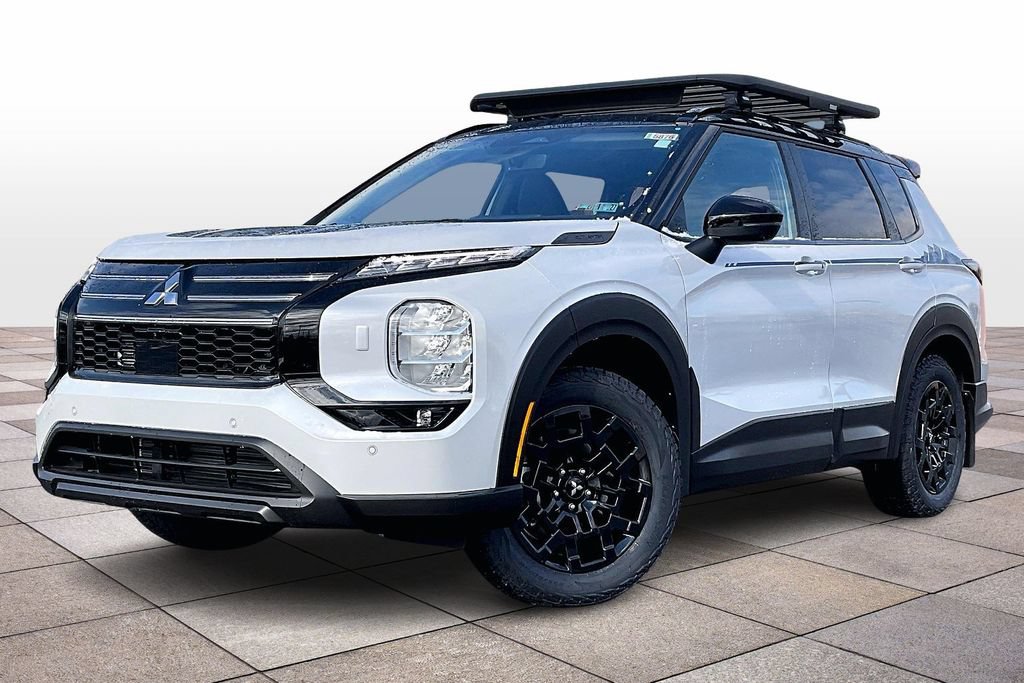 New 2026 Mitsubishi Outlander AWD image 2
