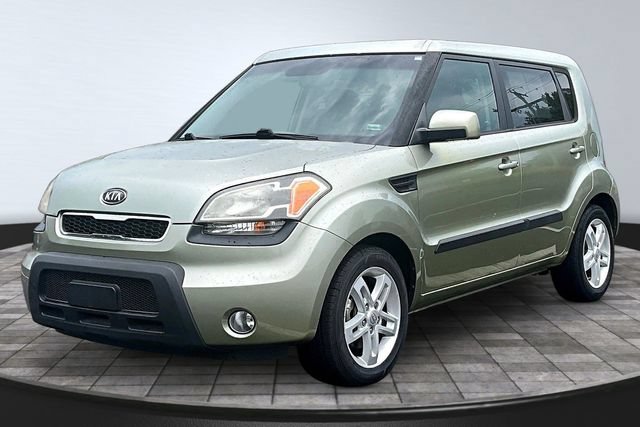 Used 2011 Kia Soul + w/ Audio Pkg FWD image 1