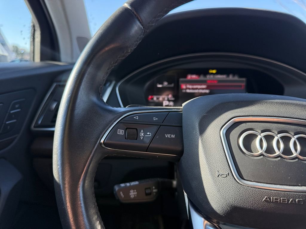Used 2023 Audi Q5 2.0T Premium Plus w/ Premium Plus Package image 33