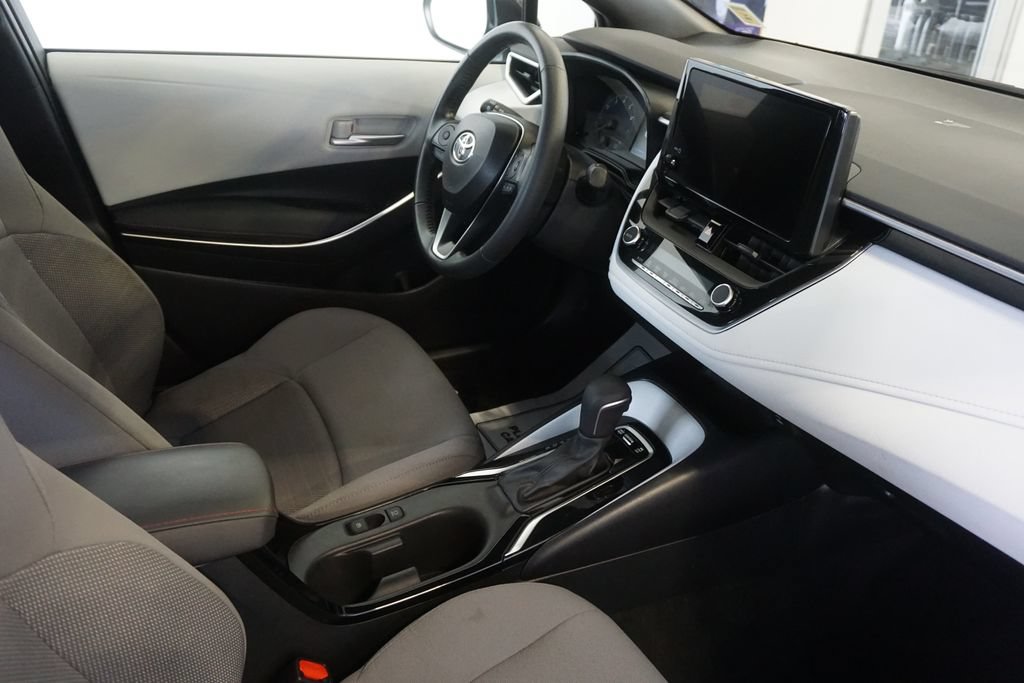 Used 2023 Toyota Corolla SE FWD image 24