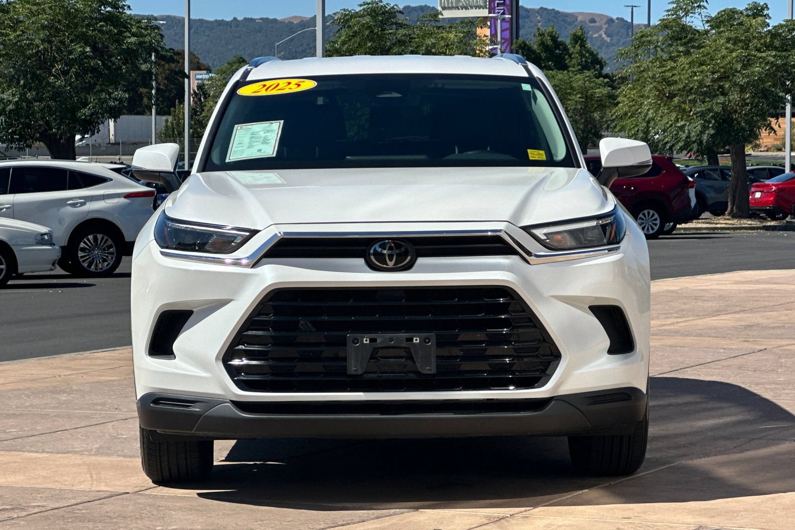 Certified 2025 Toyota Grand Highlander AWD image 11