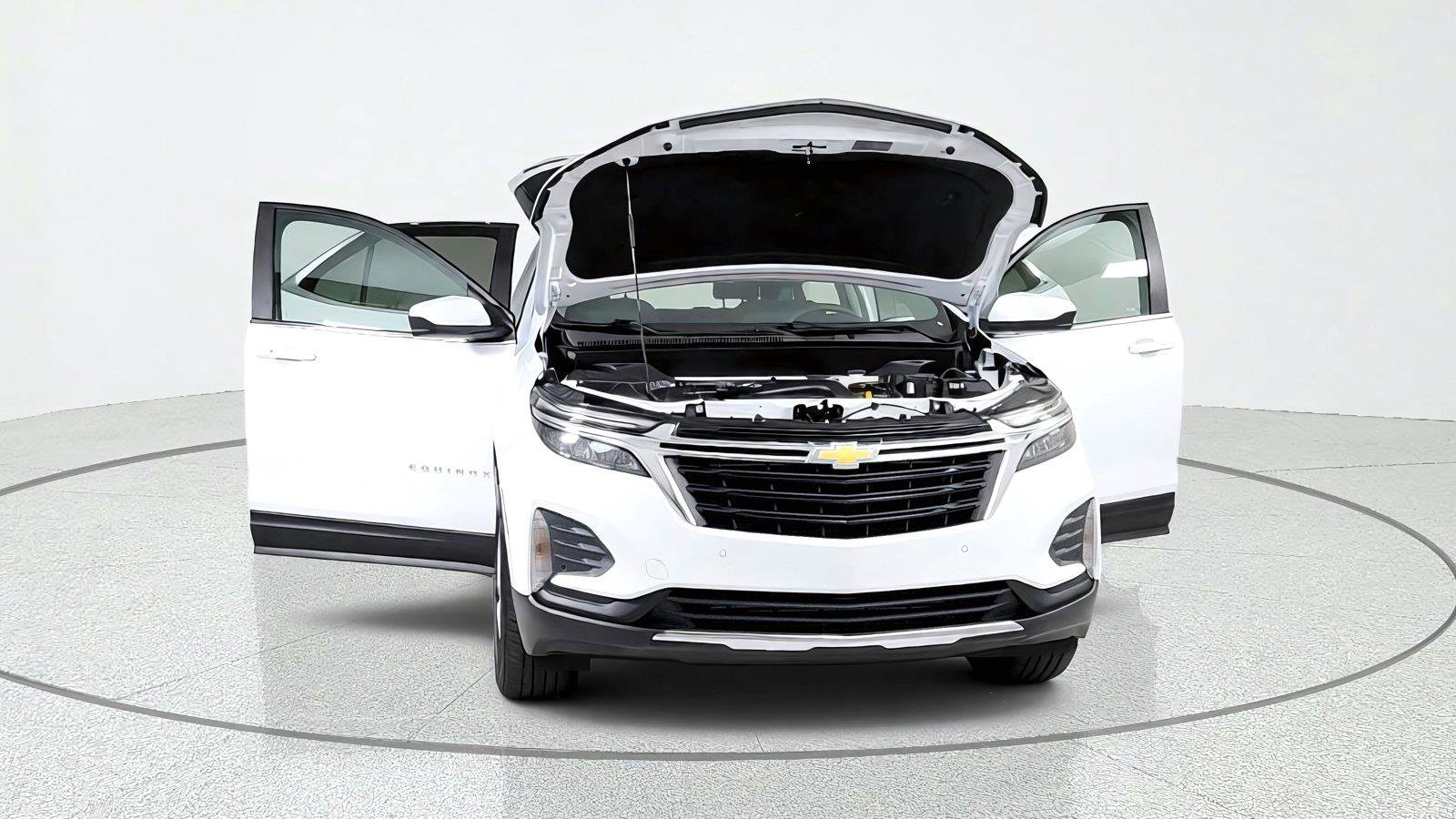 Used 2023 Chevrolet Equinox LT AWD/4WD image 9