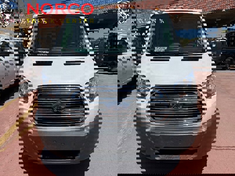 Used 2018 Ford Transit 350 138 w/ Interior Upgrade Package image 4