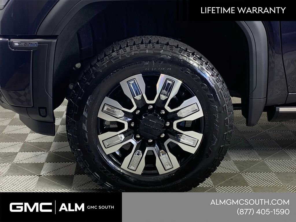 New 2026 GMC Sierra 2500 Denali w/ Denali Reserve Package image 14