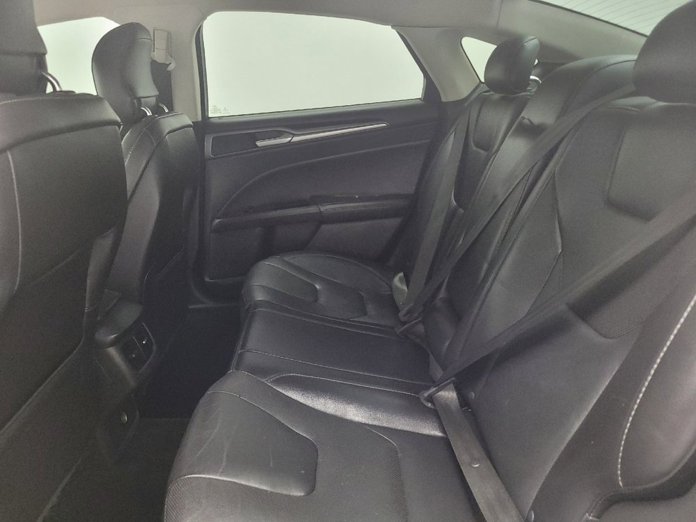 Used 2014 Ford Fusion Titanium FWD image 18
