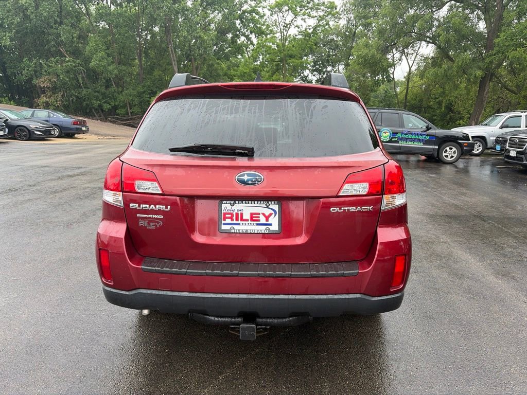 Used 2014 Subaru Outback 2.5i Premium AWD/4WD image 6