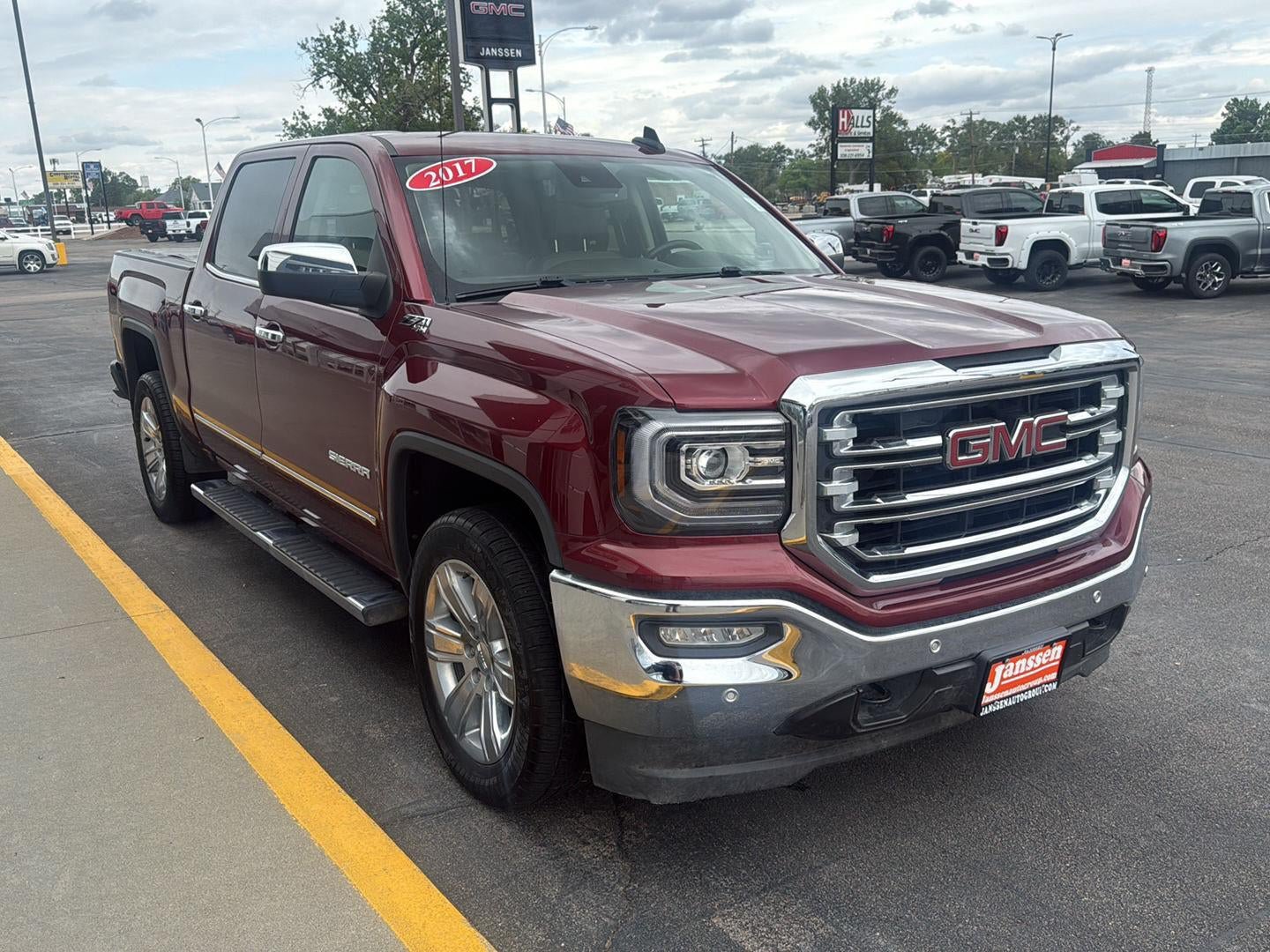 Used 2017 GMC Sierra 1500 SLT AWD/4WD image 7