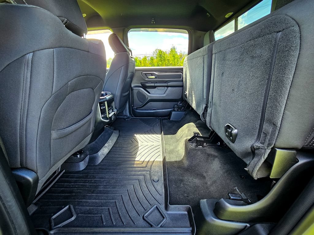 Used 2020 RAM 1500 Big Horn AWD/4WD image 38
