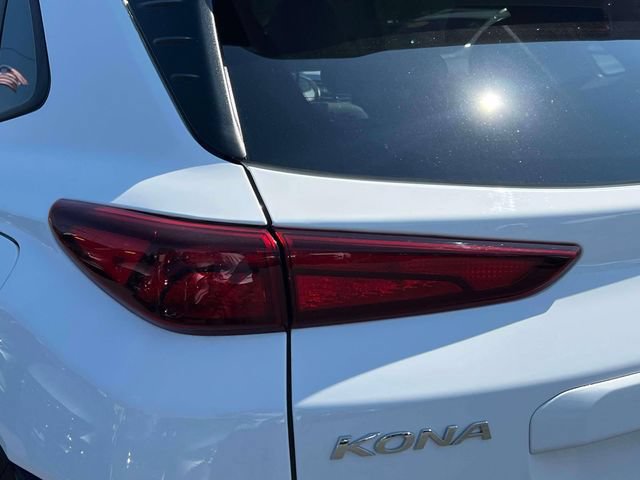 Certified 2023 Hyundai Kona SEL w/ Convenience Package AWD/4WD image 11