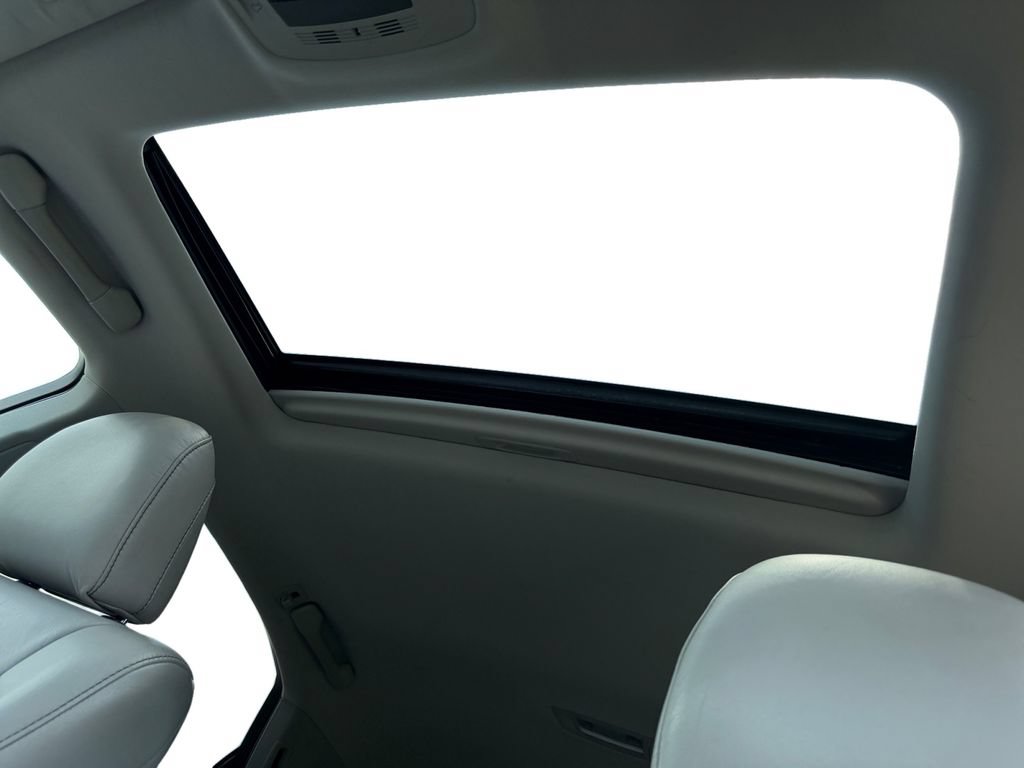 Used 2013 Lexus RX 350 AWD w/ Navigation Pkg image 16