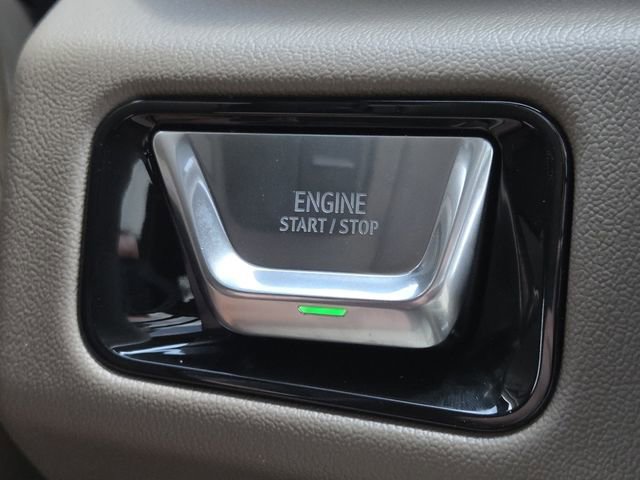 New 2026 GMC Yukon Denali w/ Denali Reserve Package AWD/4WD image 18