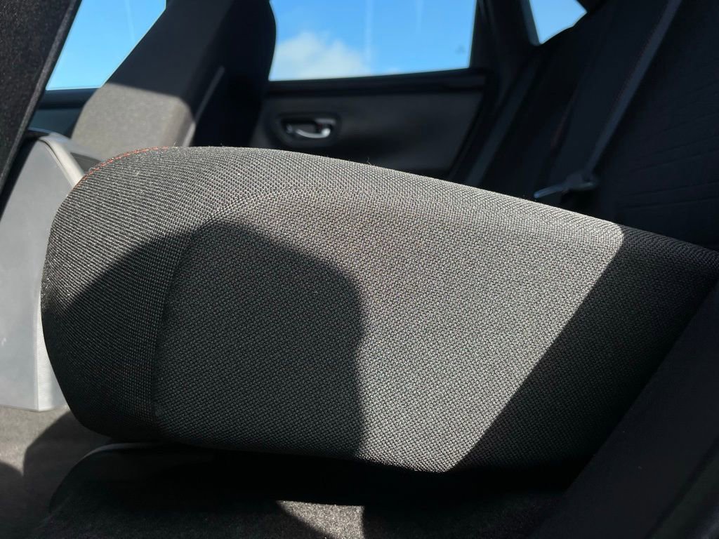 Certified 2025 Honda HR-V Sport image 38